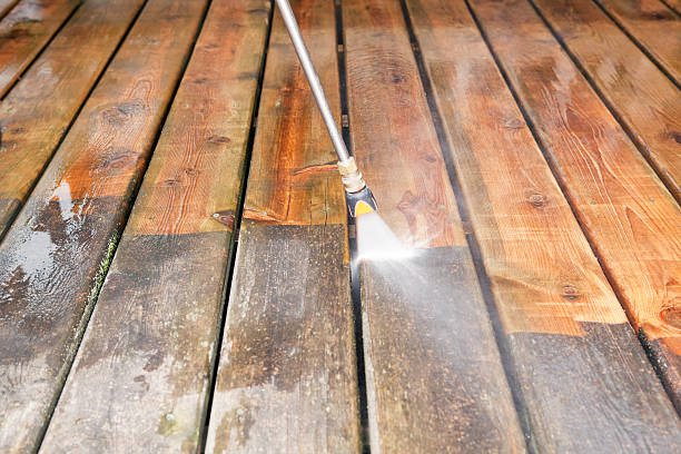 Best Rust Removal  in Central Square, NY