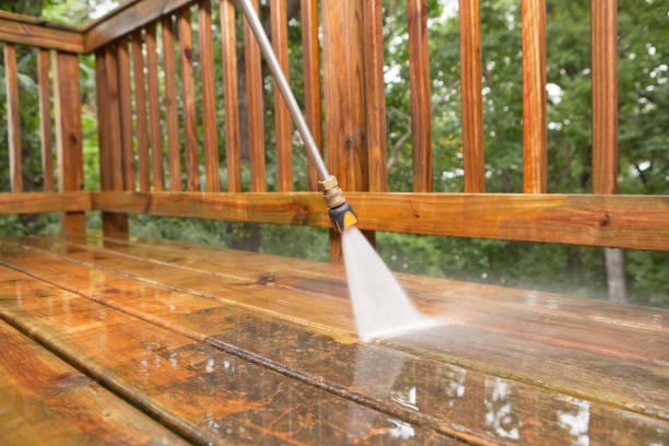 Best Pool Deck Cleaning  in Central Square, NY
